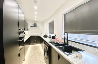 Alfreton Road, Radford, Nottingham - Image 2